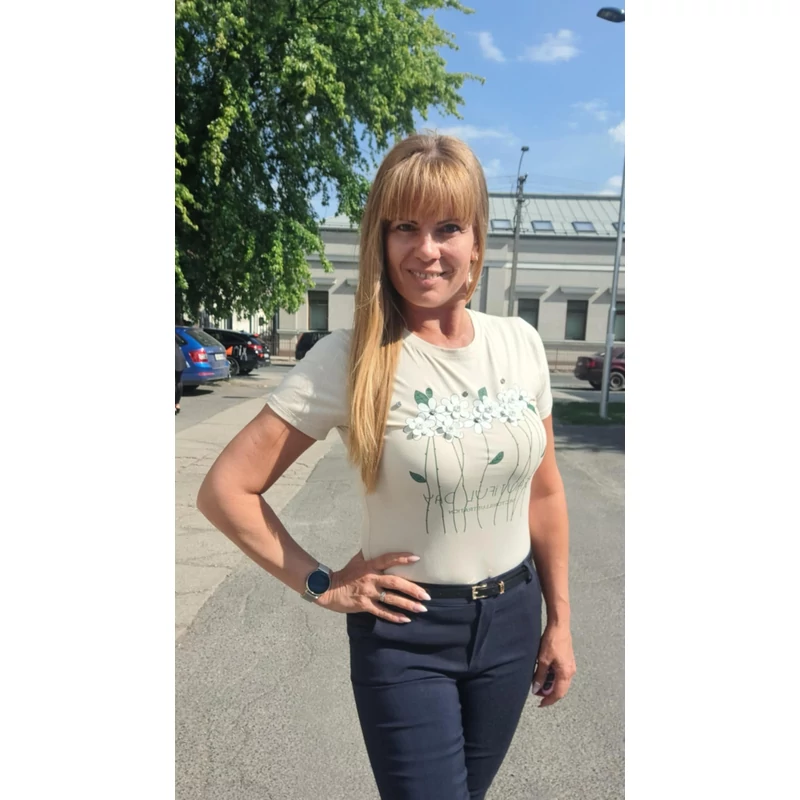 Pamut virágos póló többféle színben