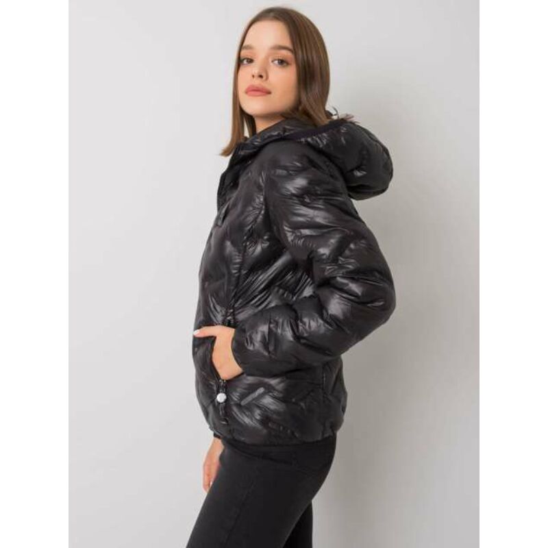 Milania fekete kapucnis dzseki